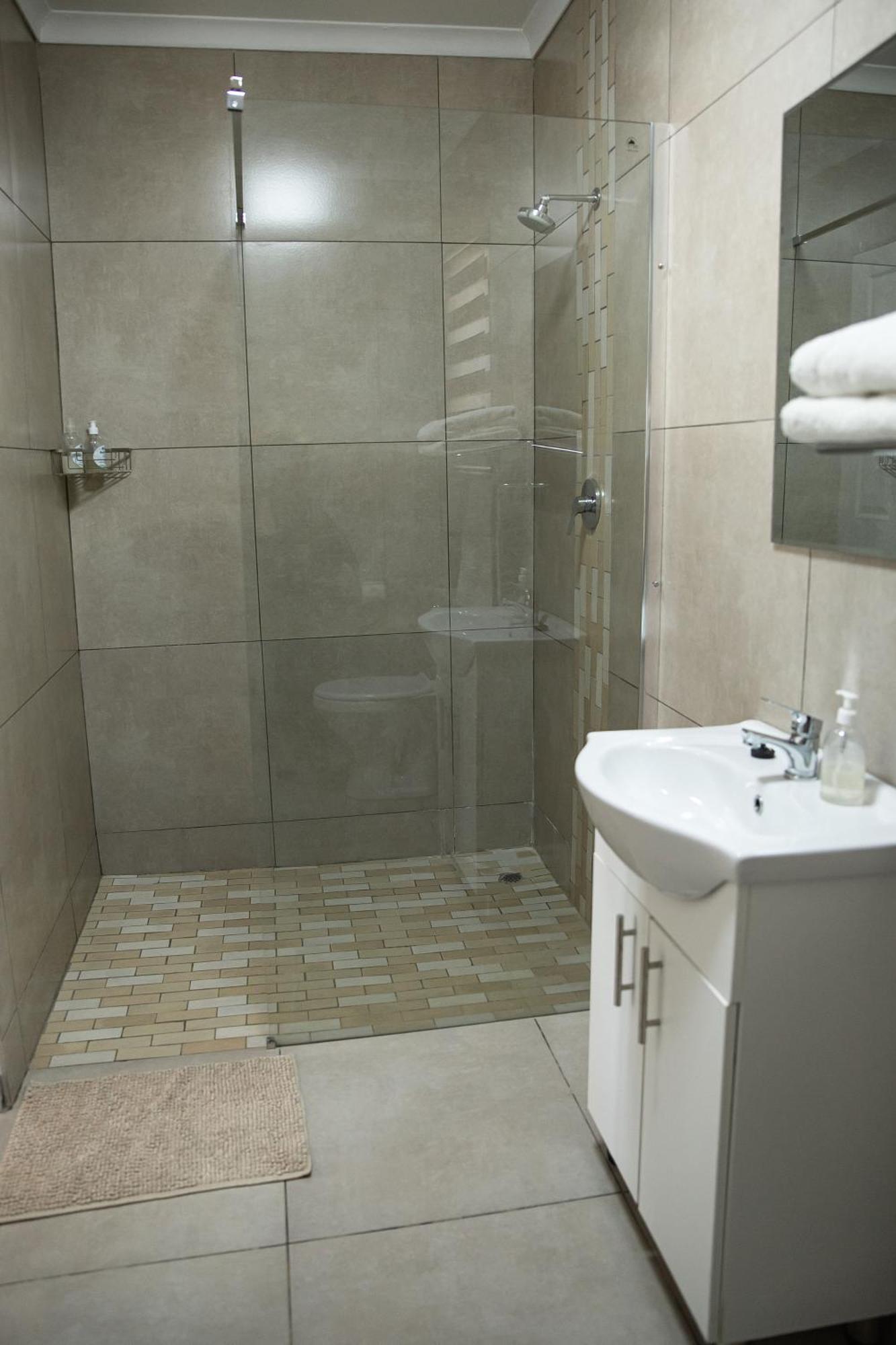 @Home Guest House Zeerust Екстер'єр фото